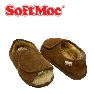 SoftMoc Women's Brown Suede Adjustable Shearling Slippers